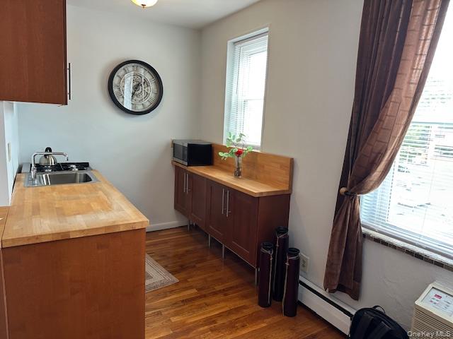 21 Bond Street # 2C, Great Neck, NY 11021