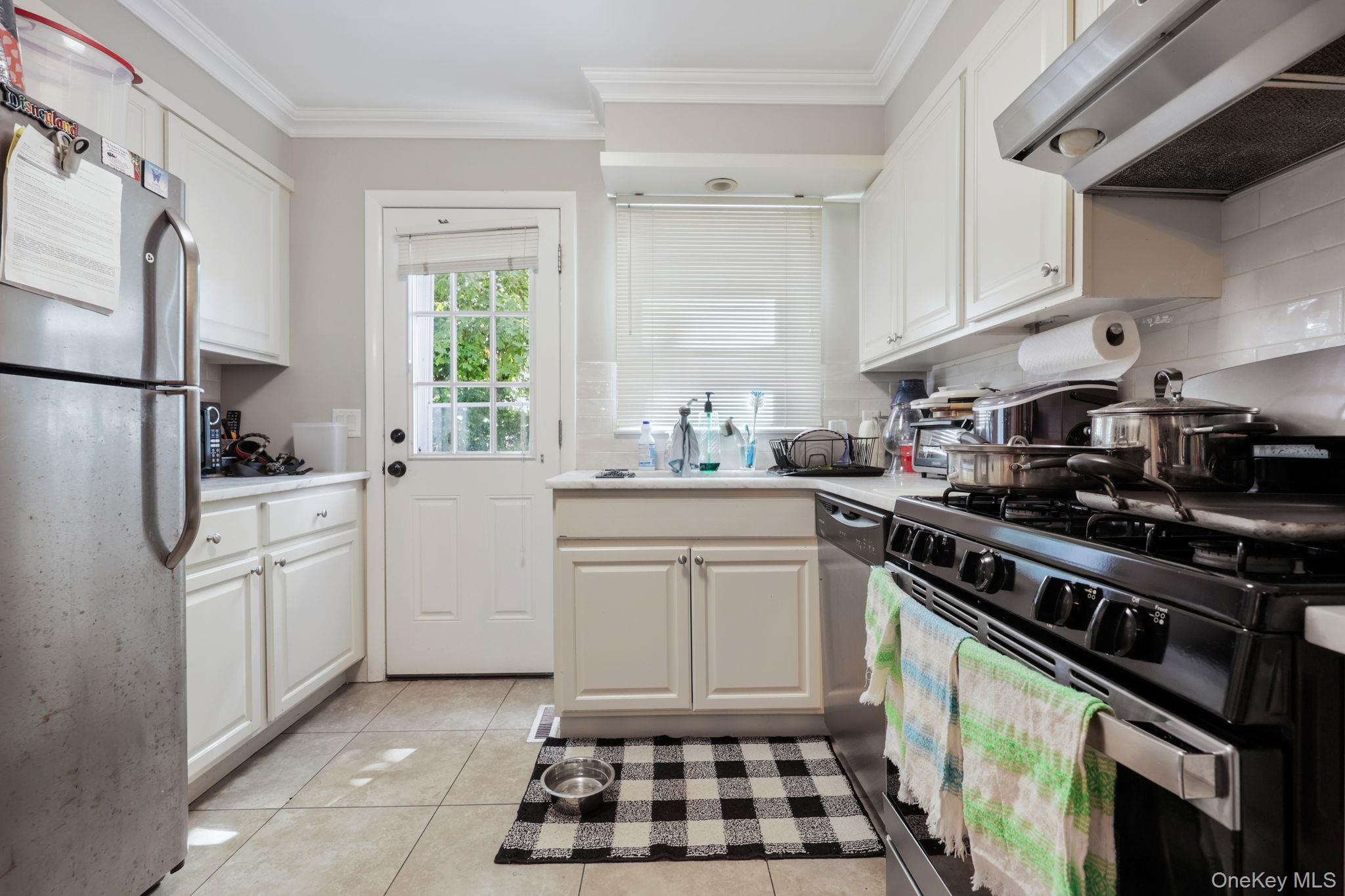 115 Calvert Street, Harrison, NY 10528