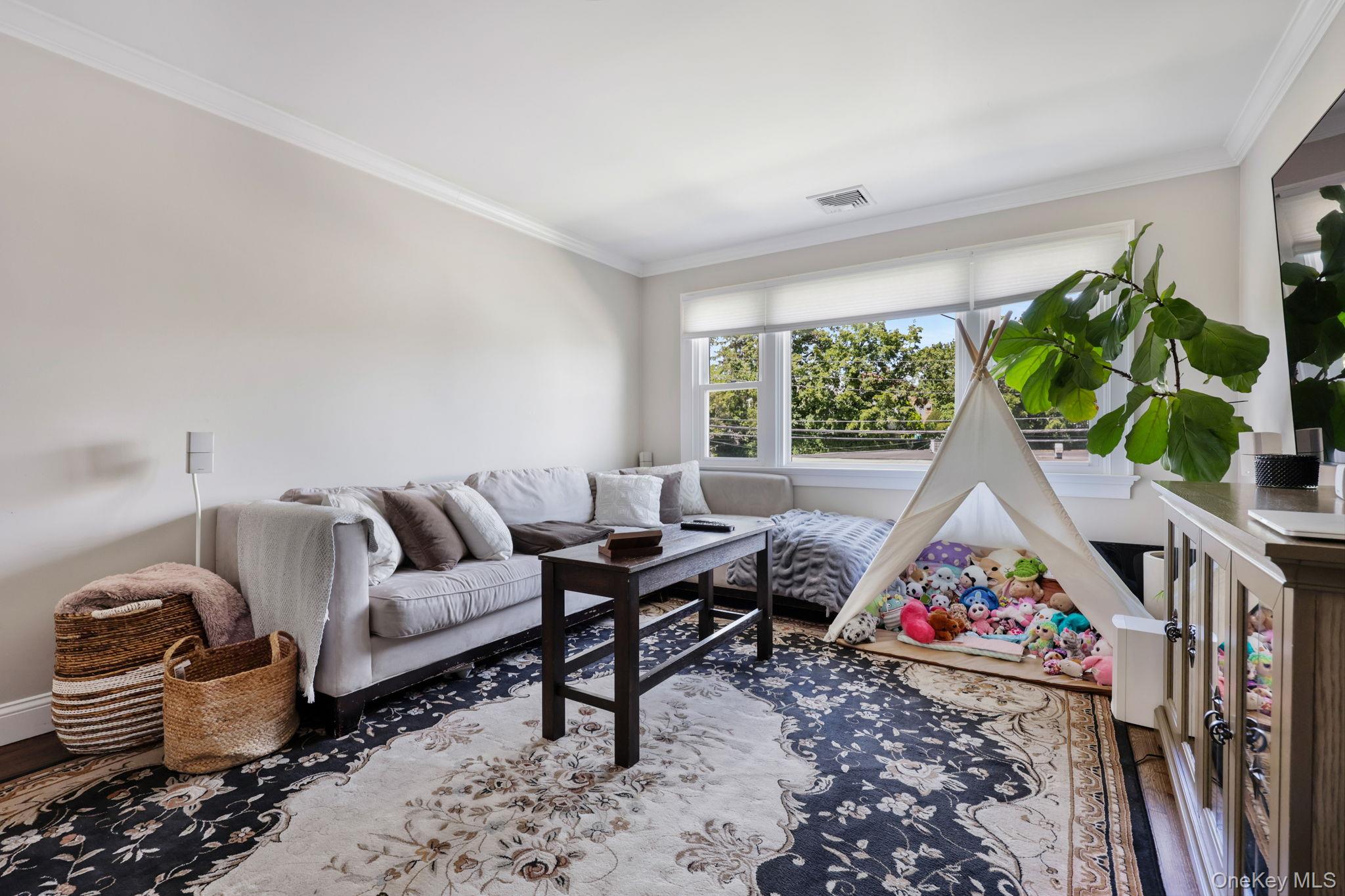 115 Calvert Street, Harrison, NY 10528