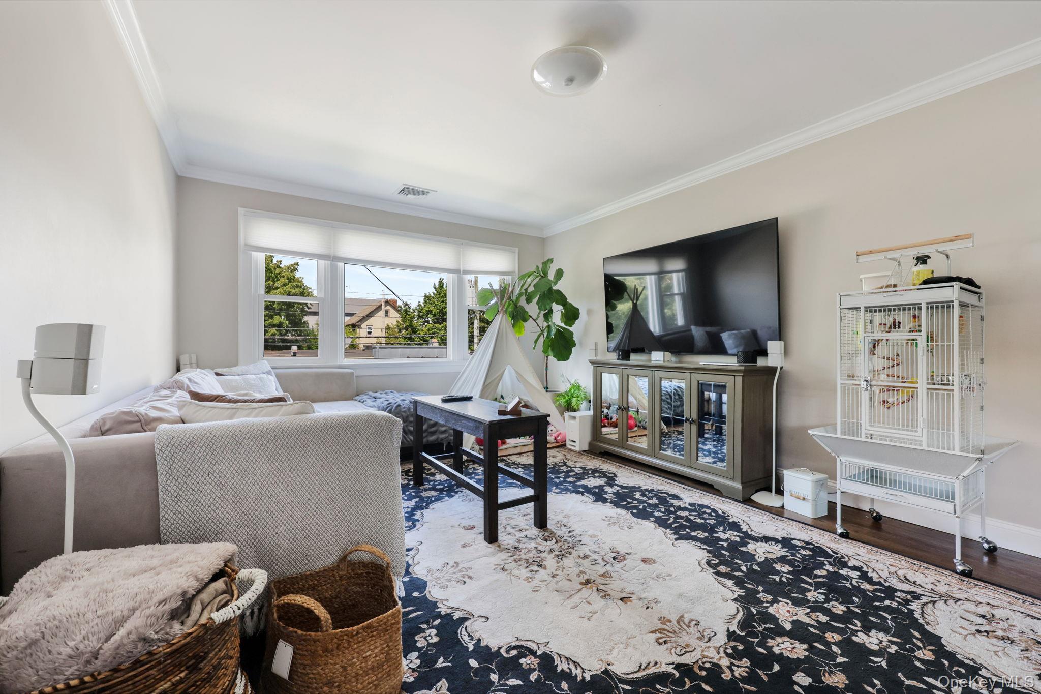 115 Calvert Street, Harrison, NY 10528