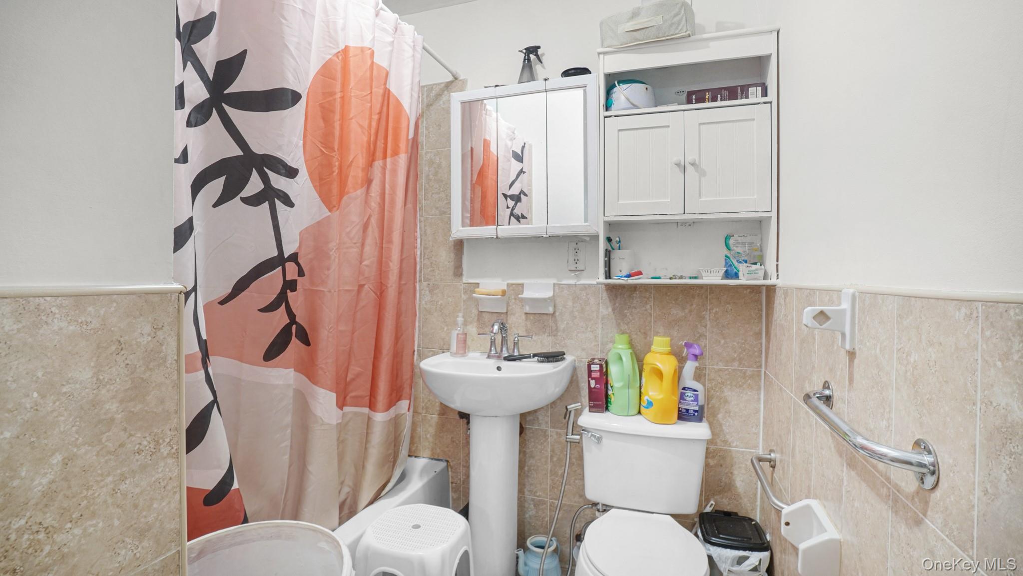 1184 E 54 Street, Brooklyn, NY 11234