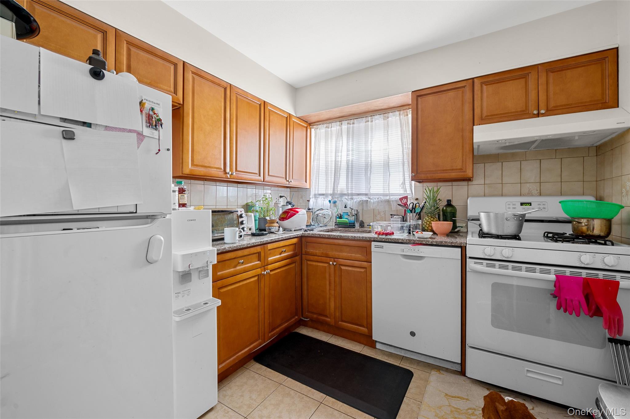 206-16 45th Road, Bayside, NY 11361