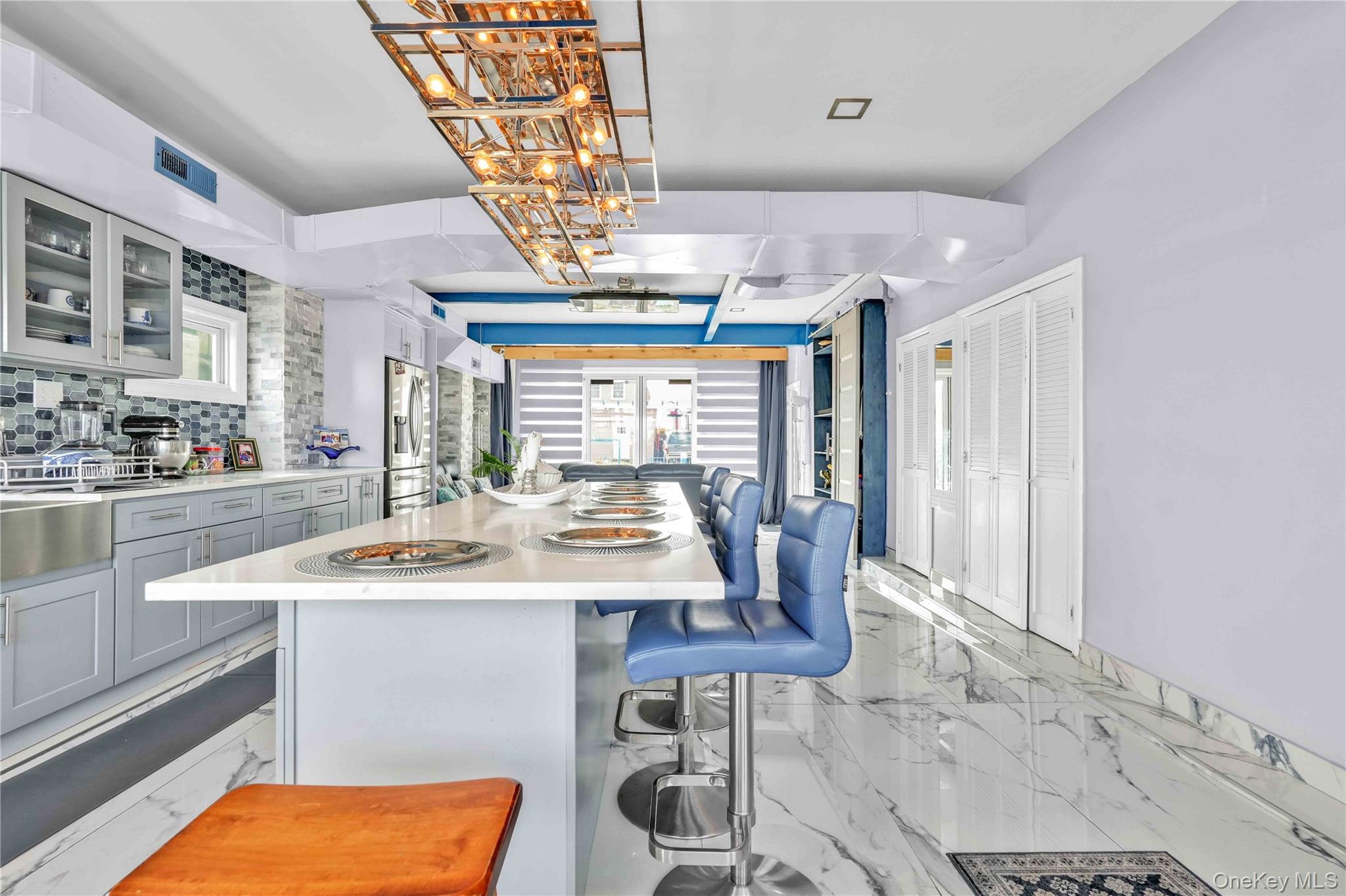 15579 Bayview Avenue, Rosedale, NY 11422