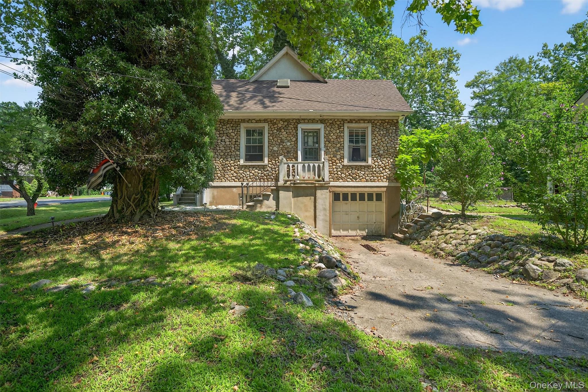 36 Seven Lakes Drive, Sloatsburg, NY 10974