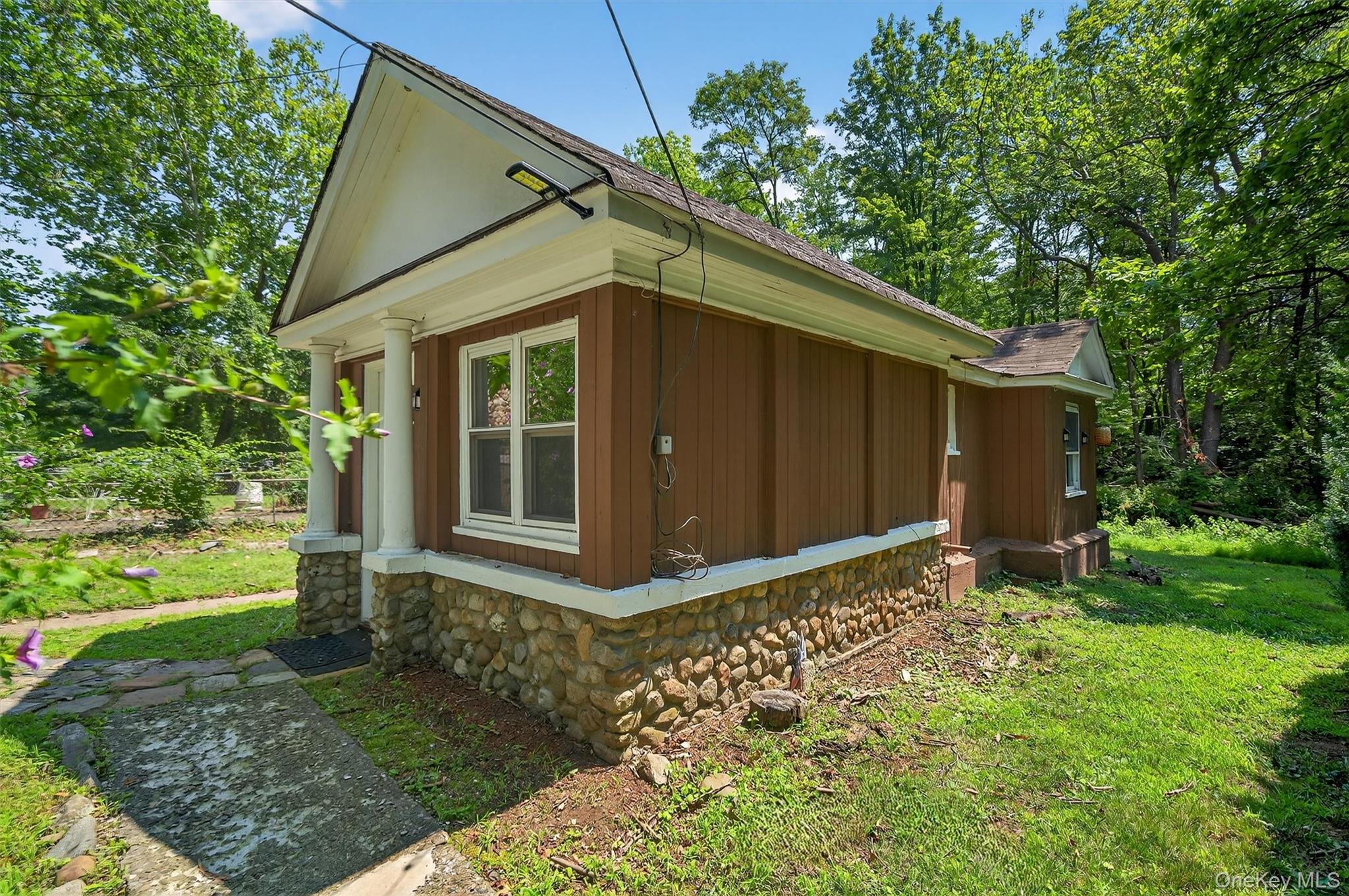 36 Seven Lakes Drive, Sloatsburg, NY 10974