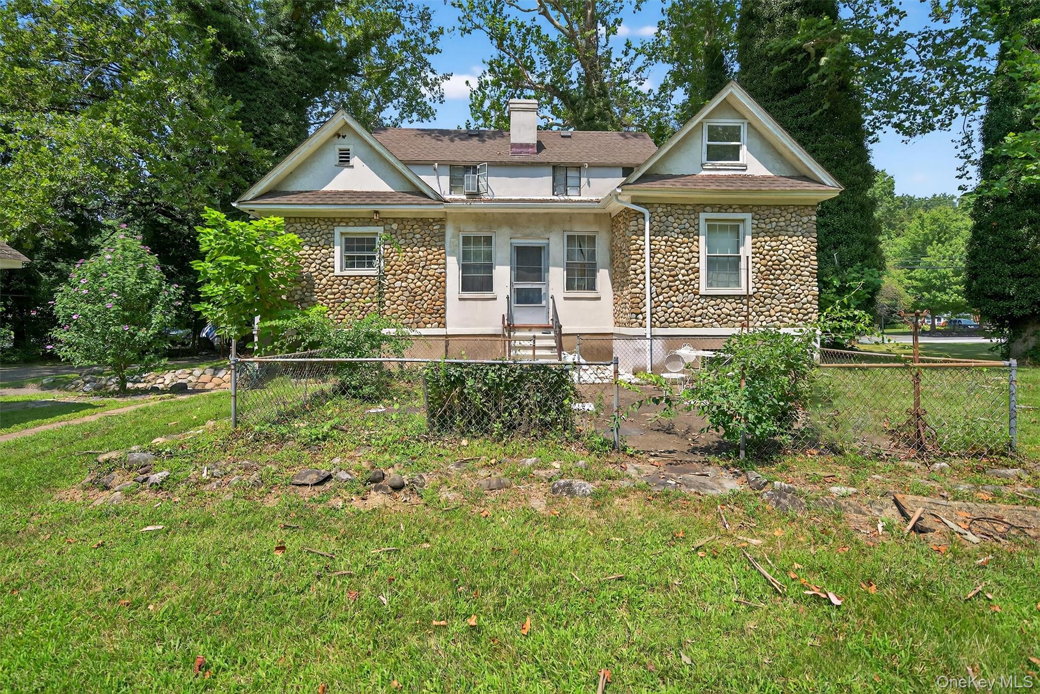 36 Seven Lakes Drive, Sloatsburg, NY 10974