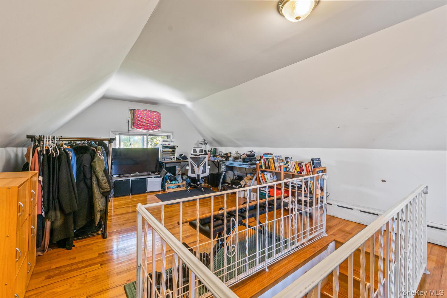 44-06 Jessie Court, Little Neck, NY 11363