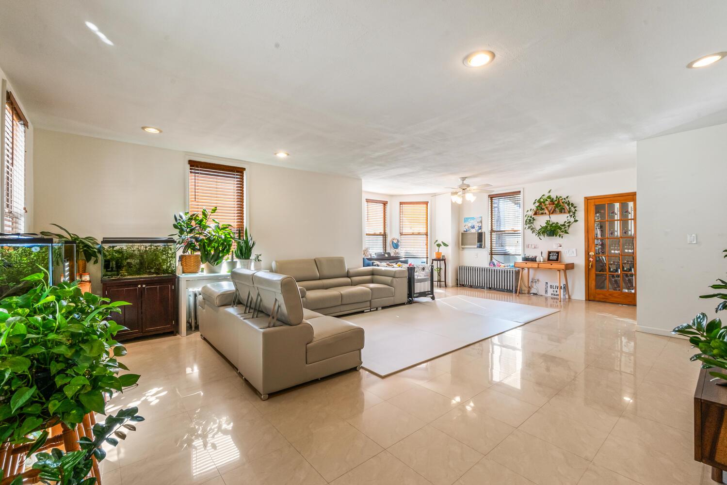 44-06 Jessie Court, Little Neck, NY 11363