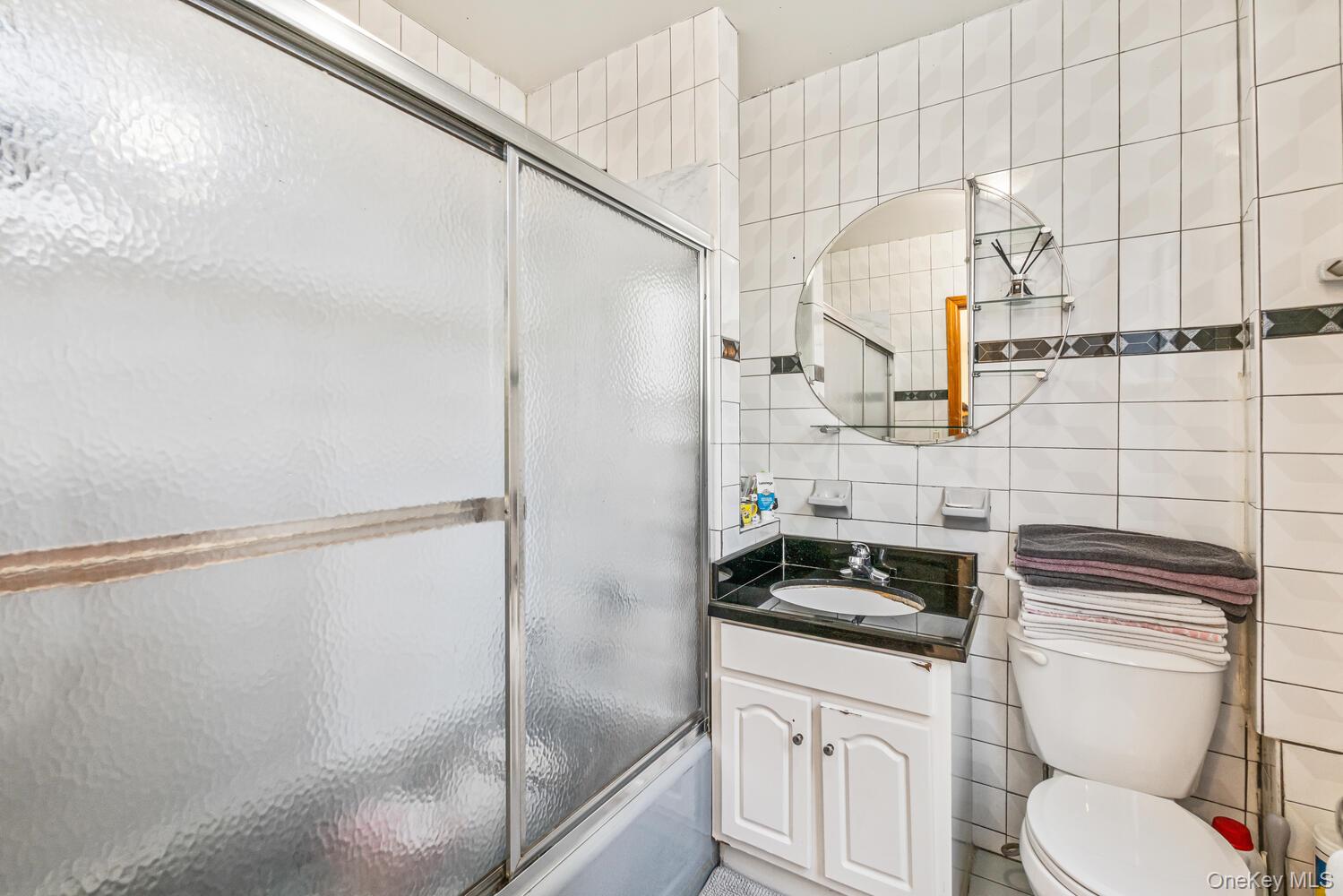 44-06 Jessie Court, Little Neck, NY 11363