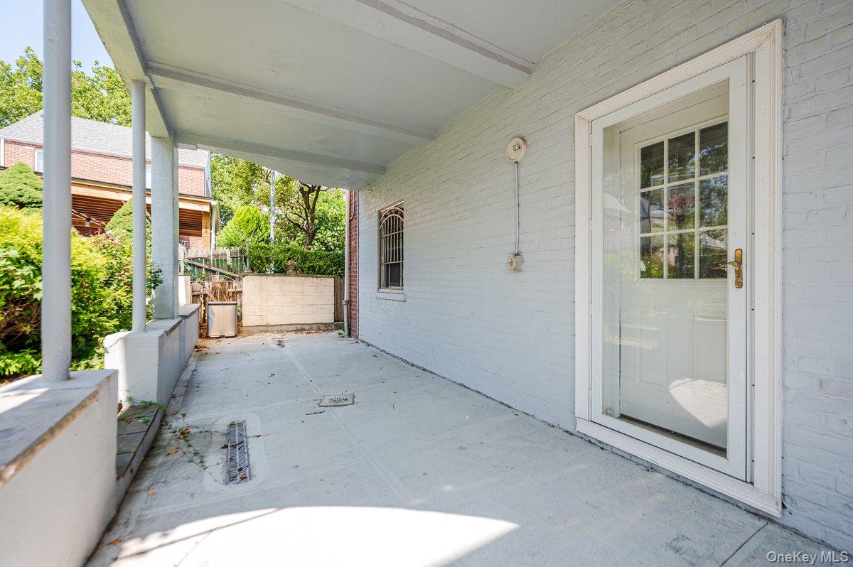 1861 Hering Avenue, Bronx, NY 10461