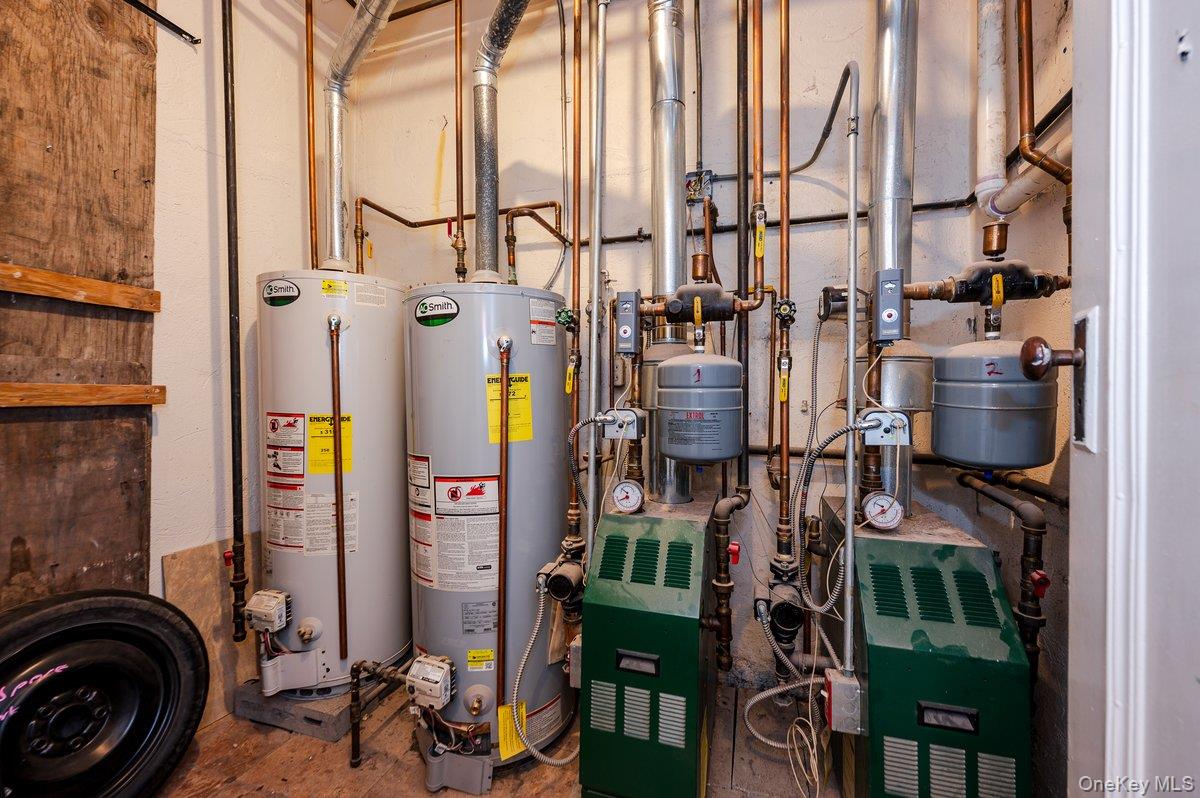 1861 Hering Avenue, Bronx, NY 10461