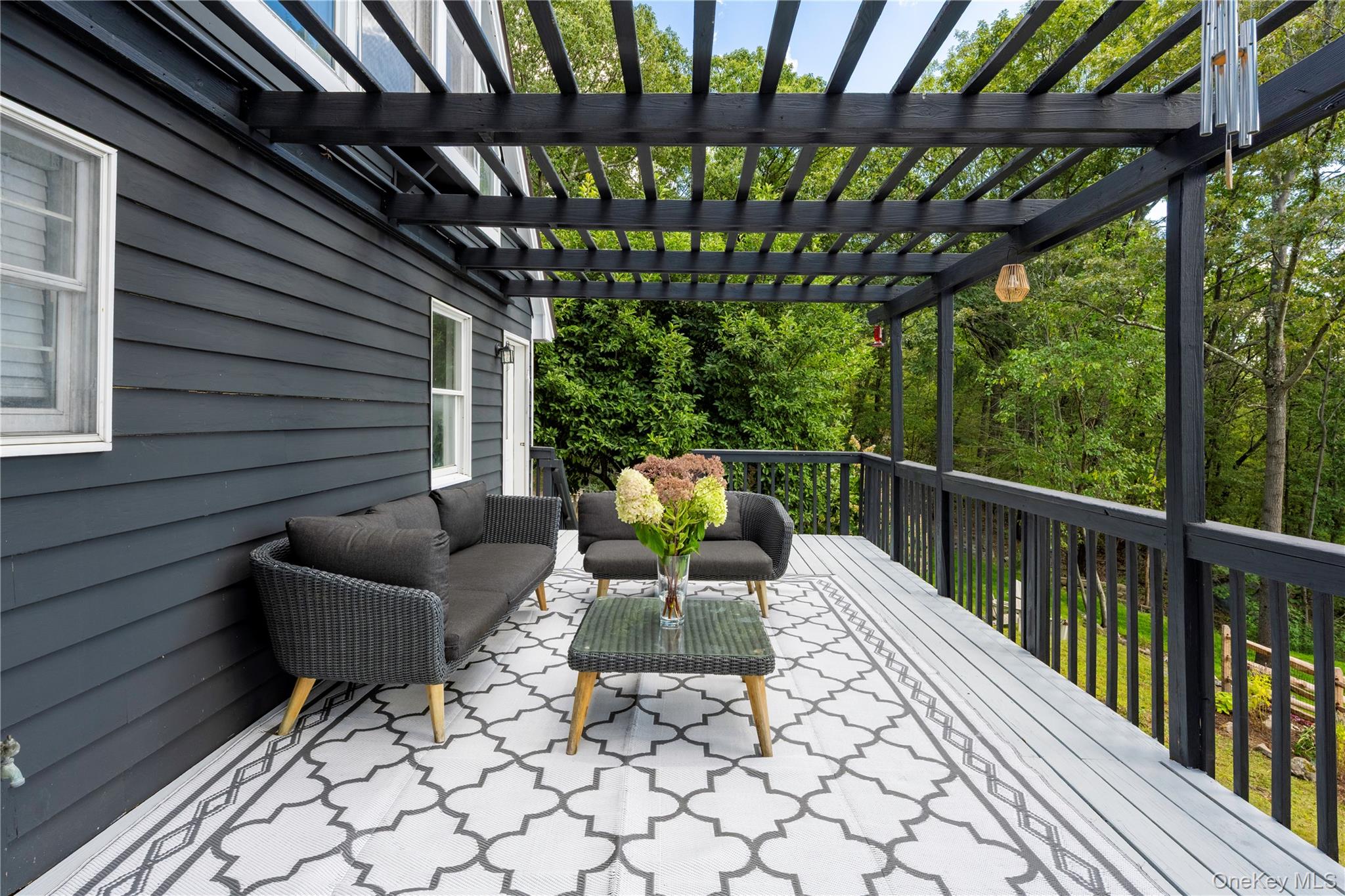 35 Garrison Woods Road, Garrison, NY 10524