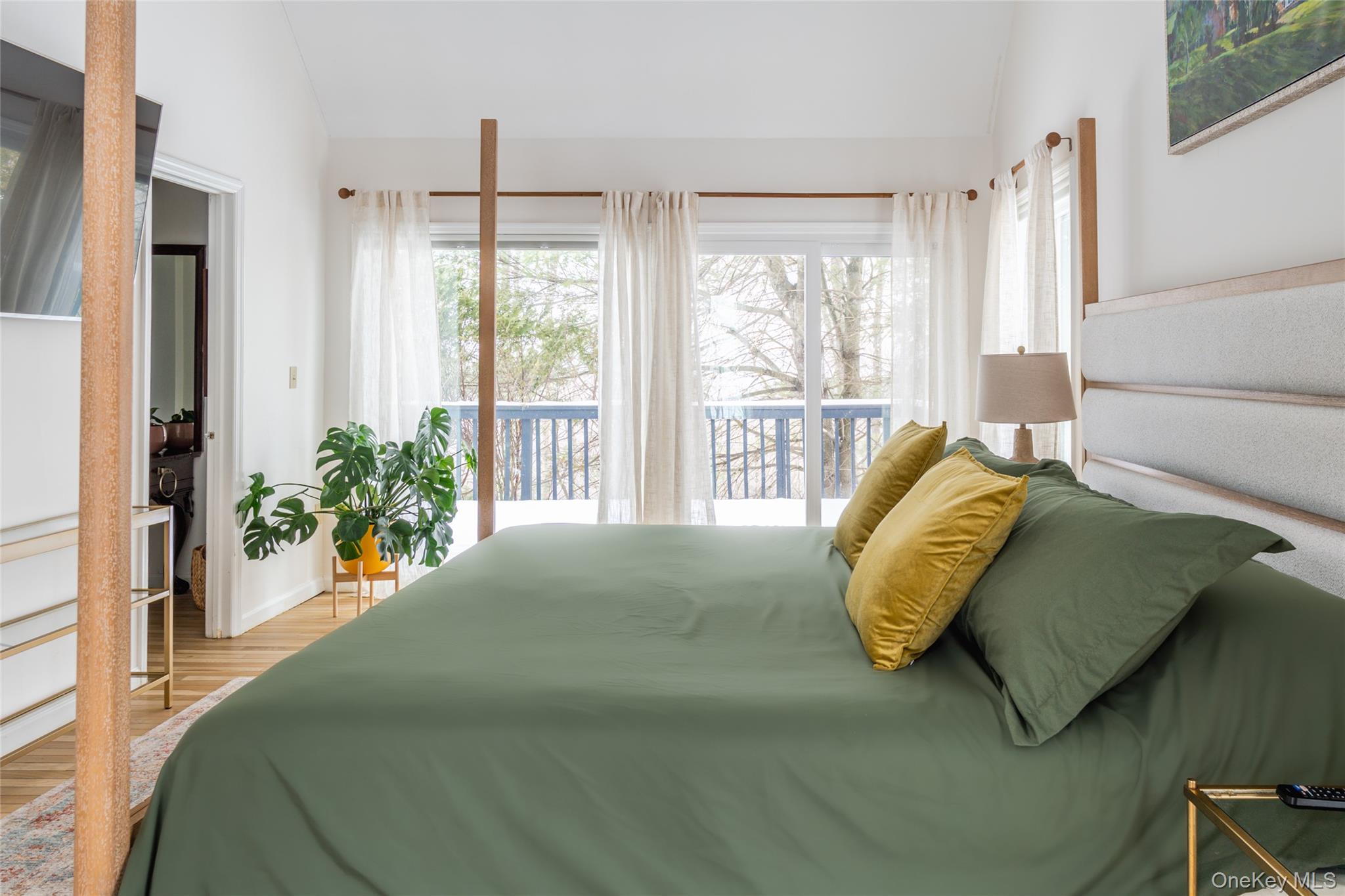 35 Garrison Woods Road, Garrison, NY 10524