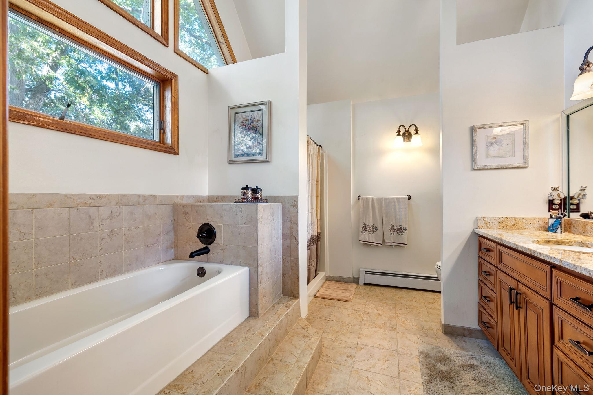 24 Hillcrest Drive, Salisbury Mills, NY 12577