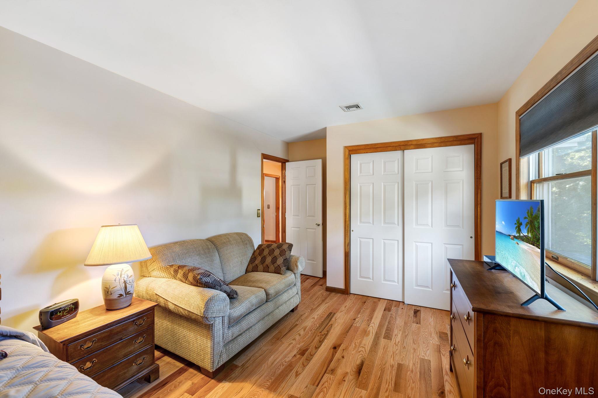 24 Hillcrest Drive, Salisbury Mills, NY 12577