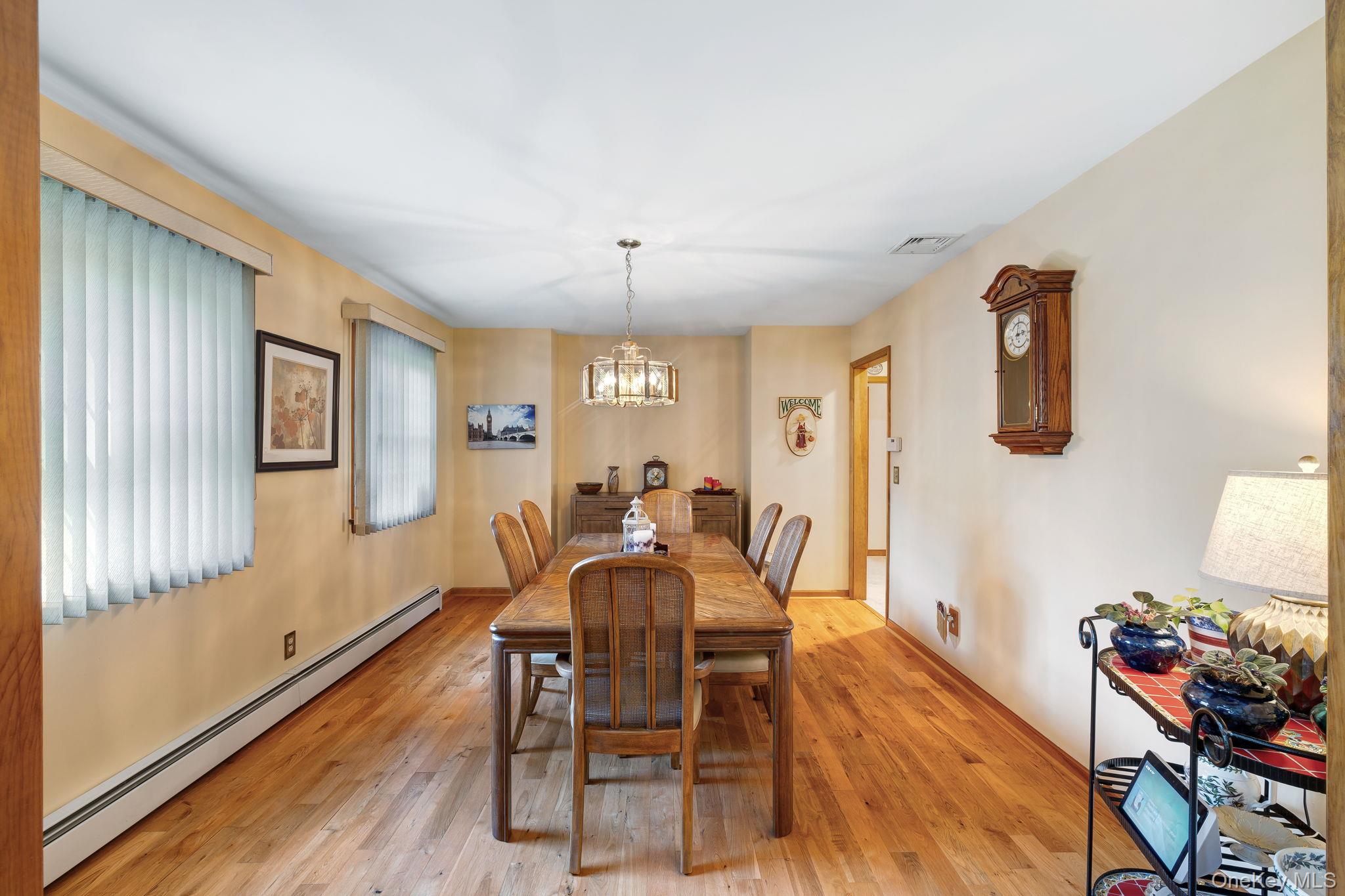 24 Hillcrest Drive, Salisbury Mills, NY 12577