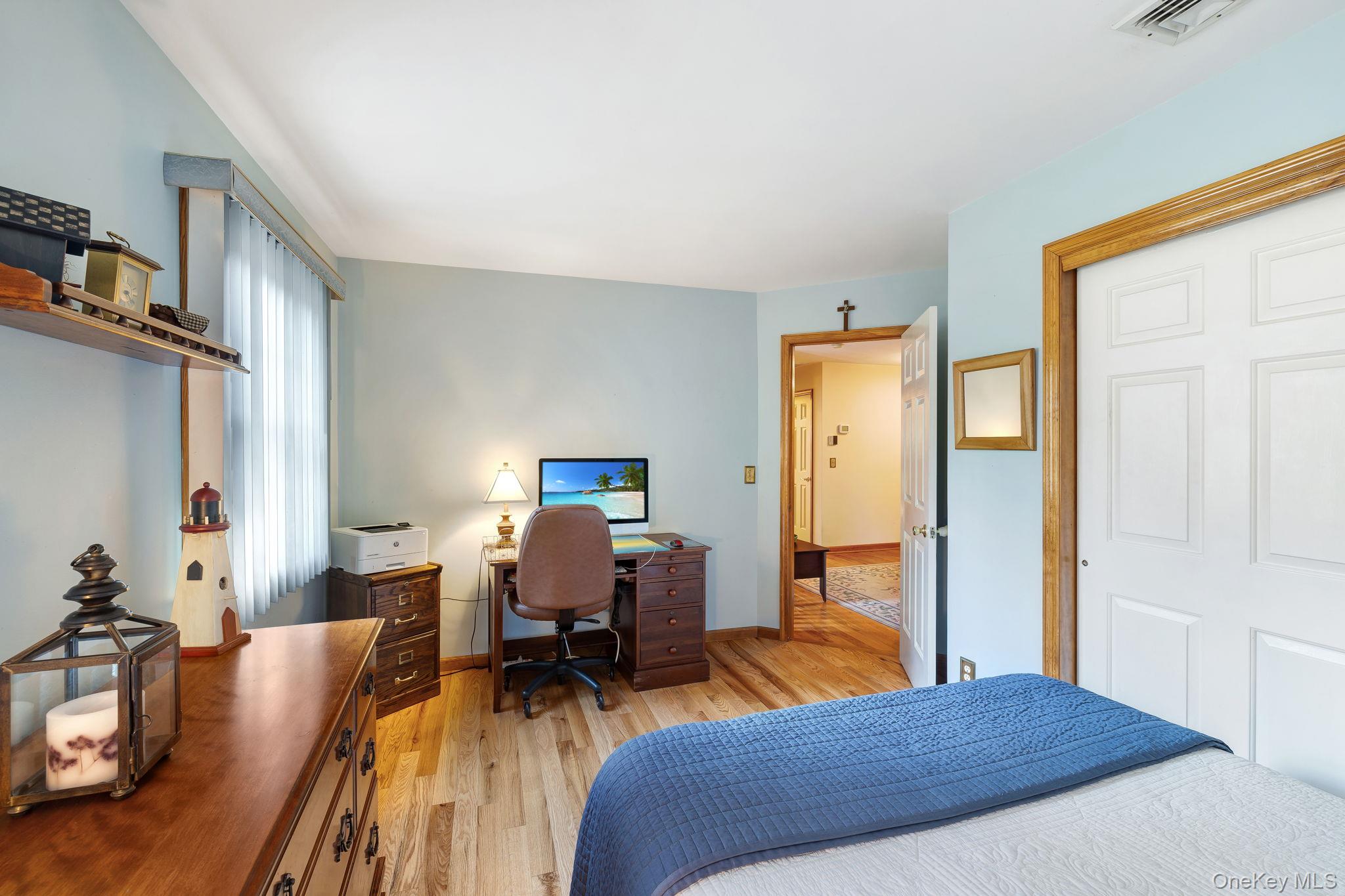 24 Hillcrest Drive, Salisbury Mills, NY 12577