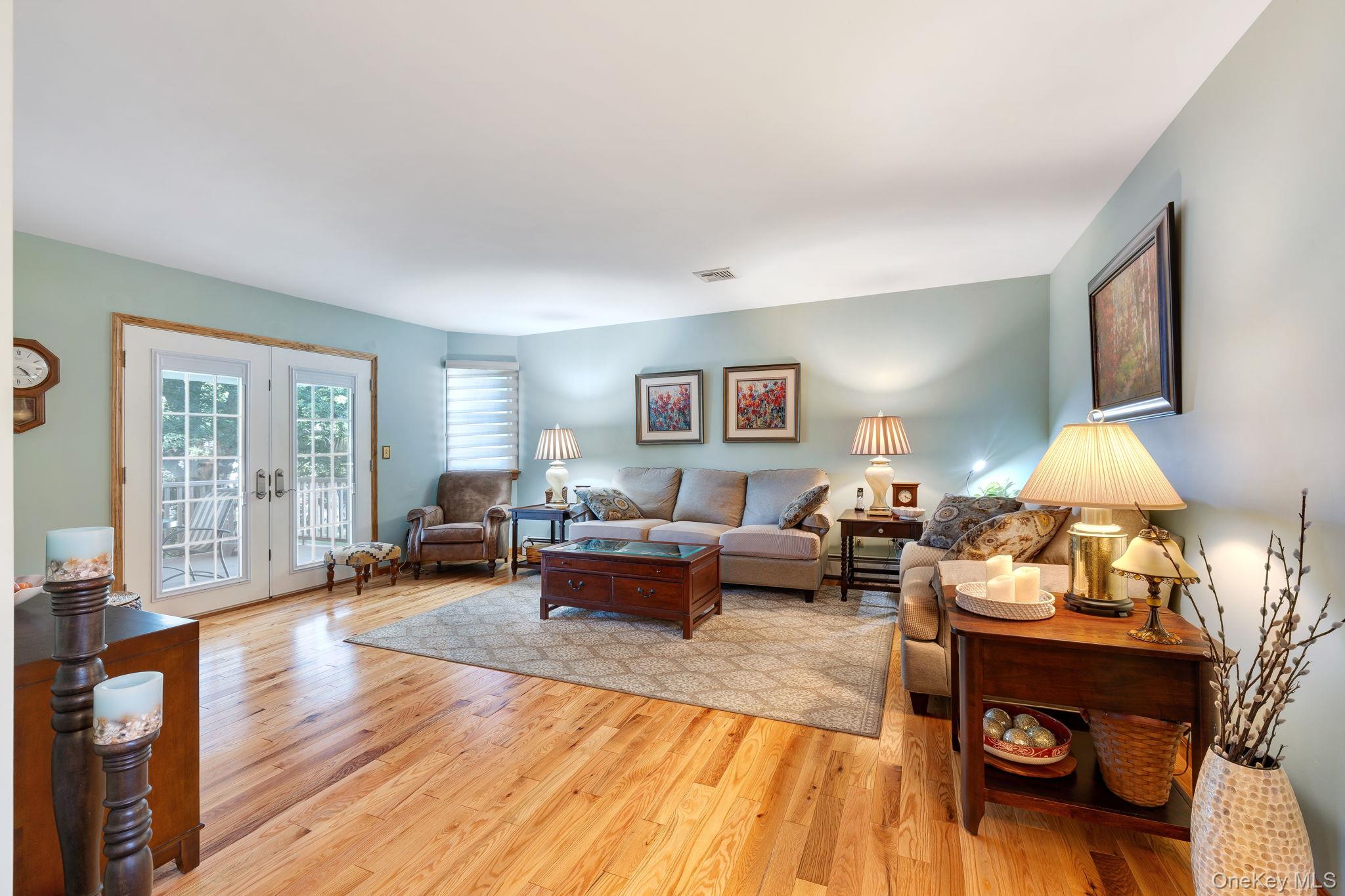 24 Hillcrest Drive, Salisbury Mills, NY 12577