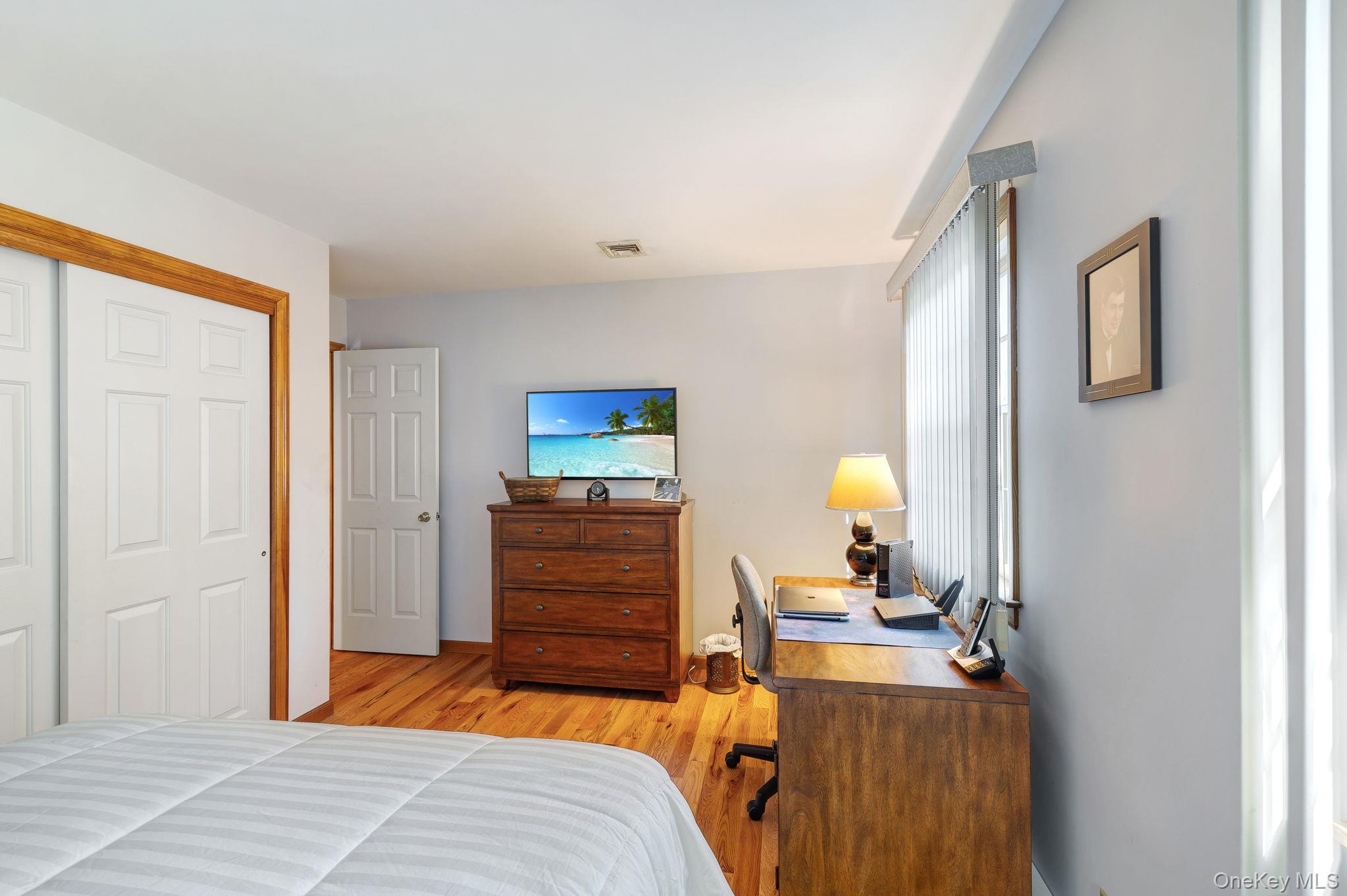 24 Hillcrest Drive, Salisbury Mills, NY 12577