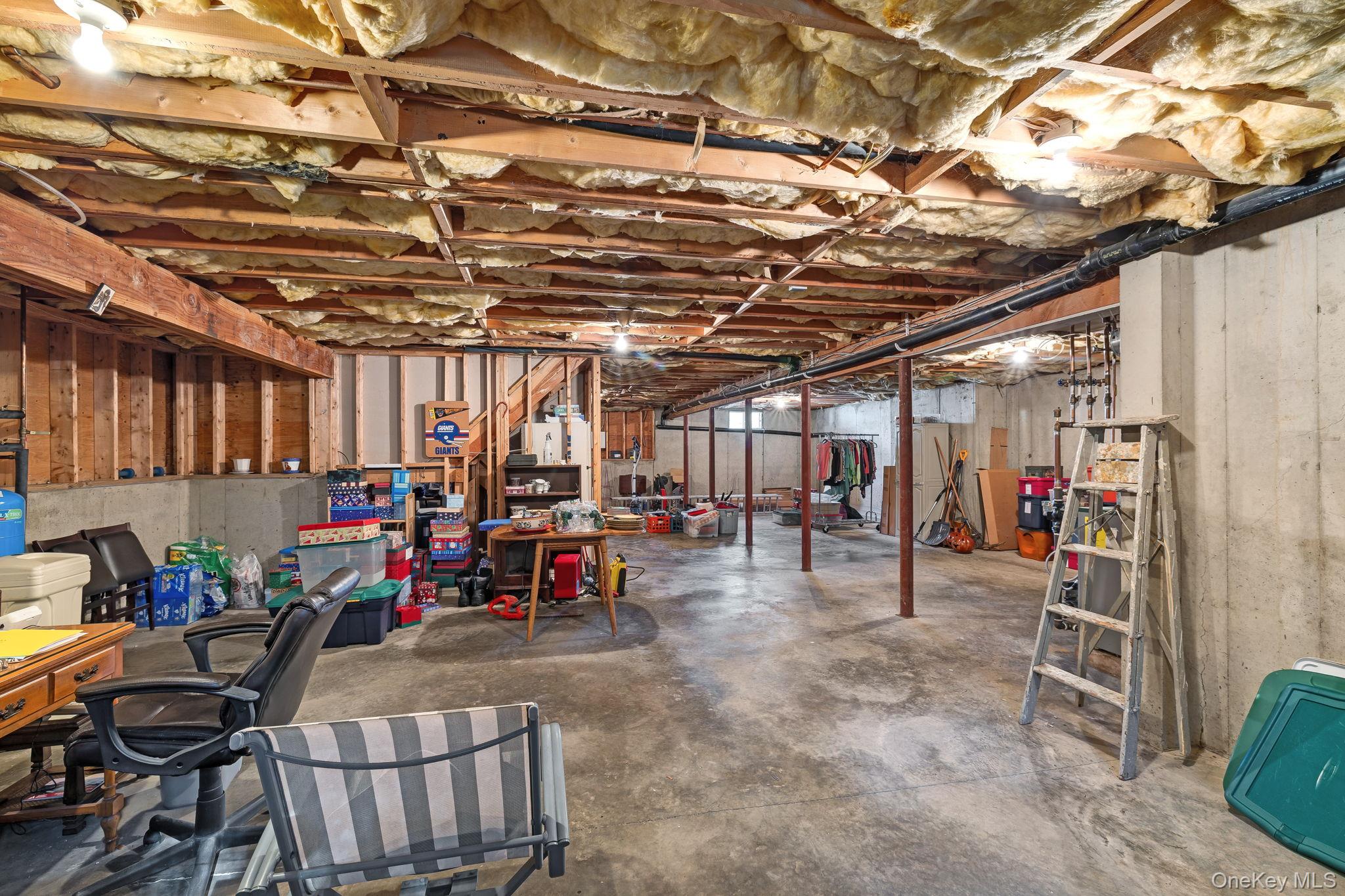 24 Hillcrest Drive, Salisbury Mills, NY 12577