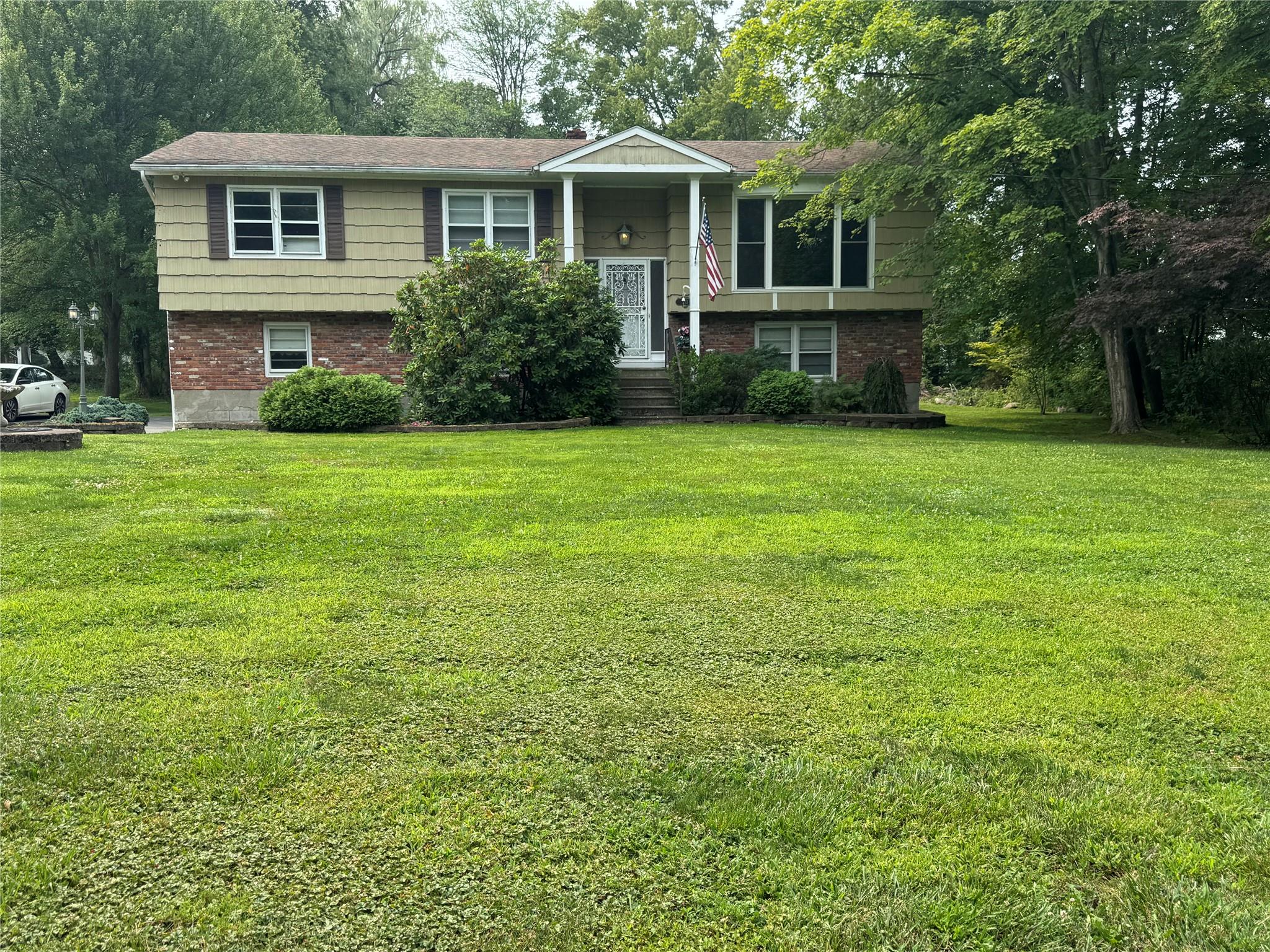 553 Cross Hill Lane # 1, Carmel, NY 10541