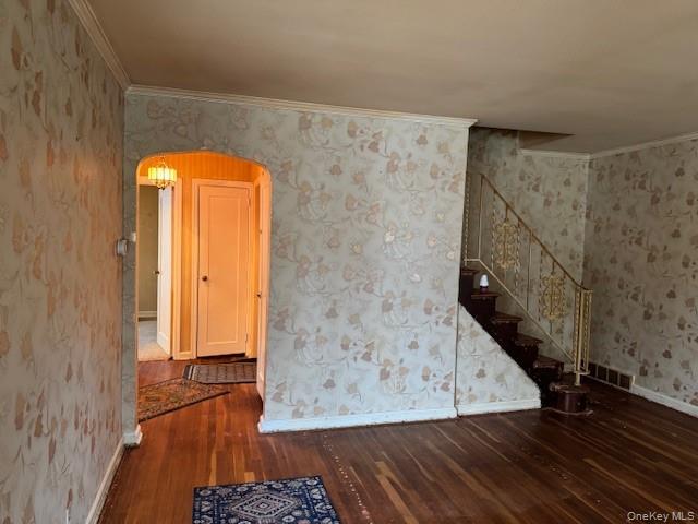 1403 Park Avenue, New Hyde Park, NY 11040