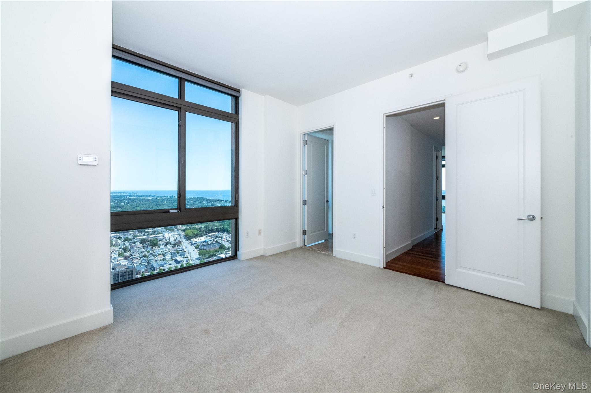 175 Huguenot Street # PH 701, New Rochelle, NY 10801