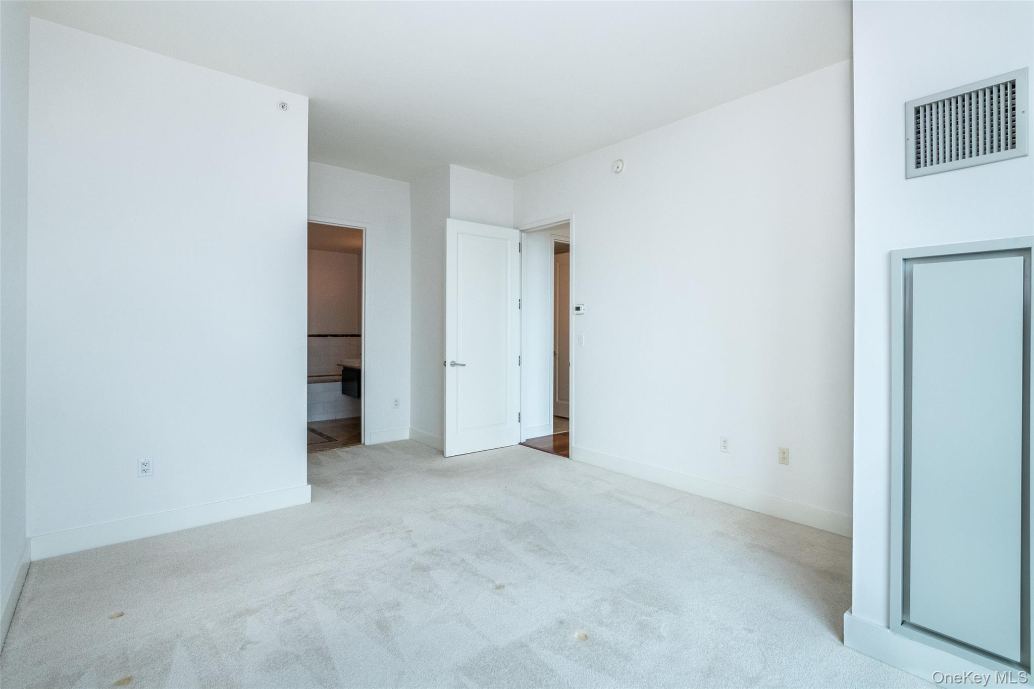 175 Huguenot Street # PH 701, New Rochelle, NY 10801