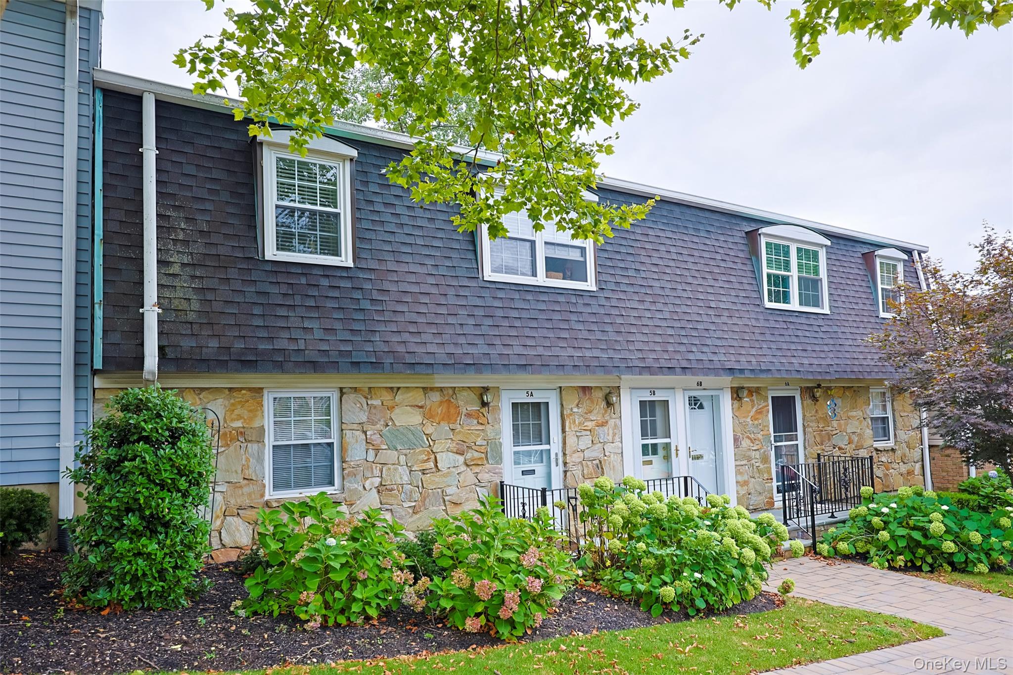 10 Harbour Lane # 5A, Oyster Bay, NY 11771