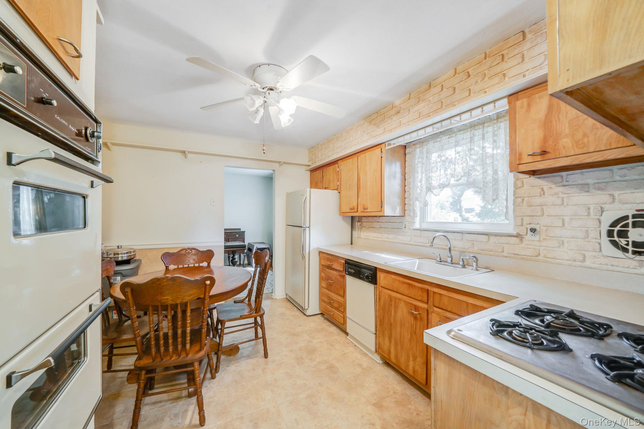 172 Norwood Avenue, Port Jefferson Station, NY 11776