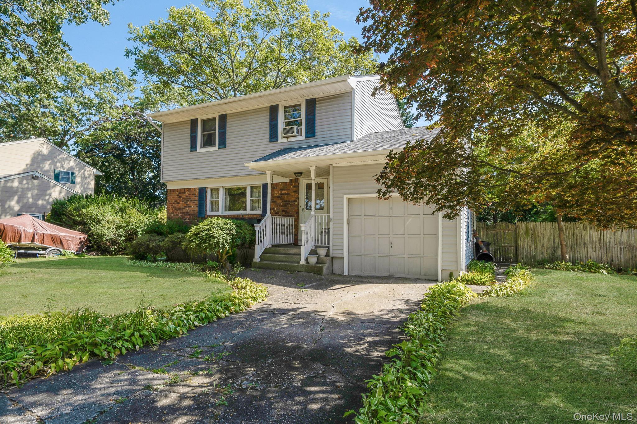 172 Norwood Avenue, Port Jefferson Station, NY 11776