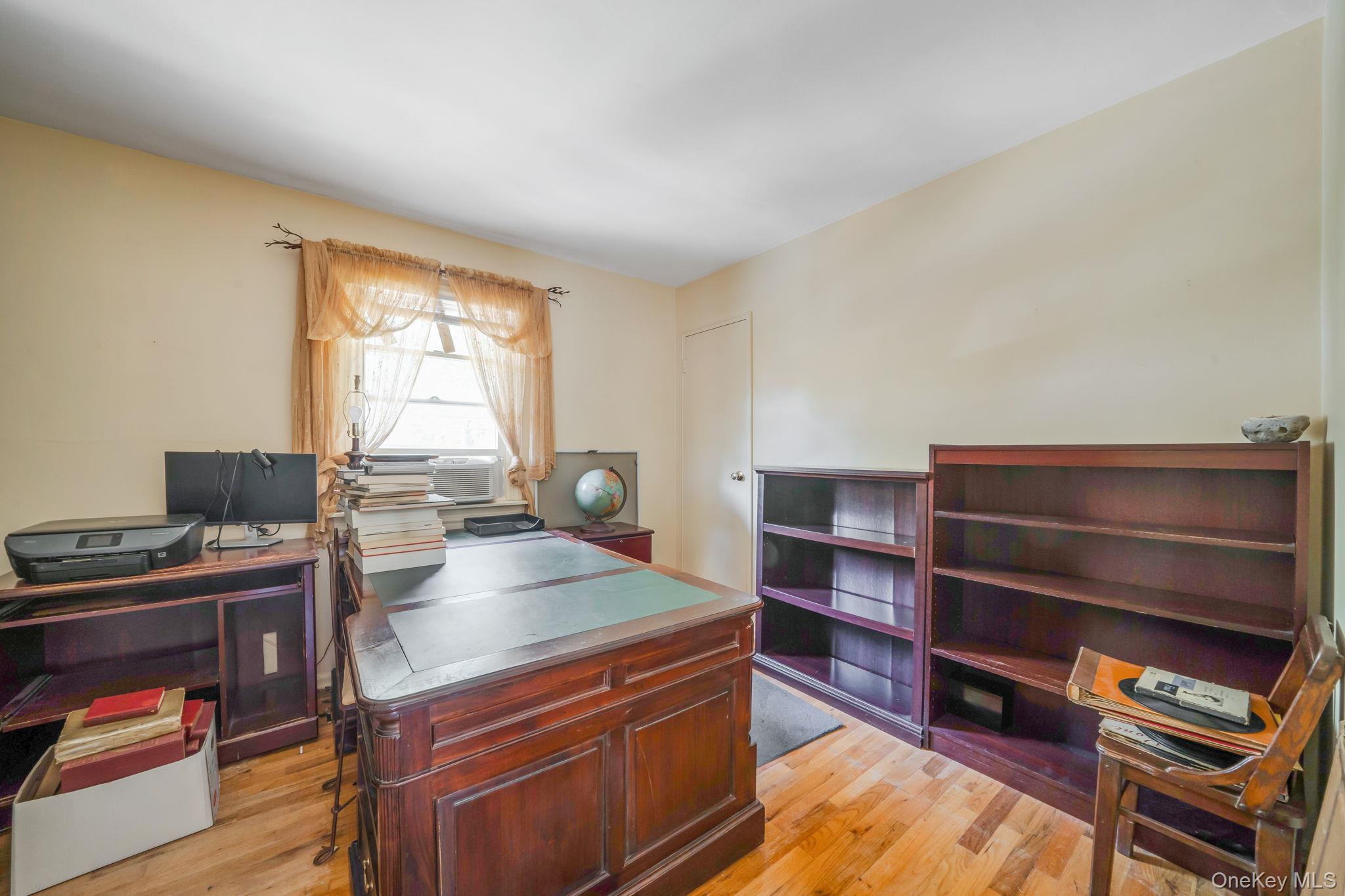 172 Norwood Avenue, Port Jefferson Station, NY 11776