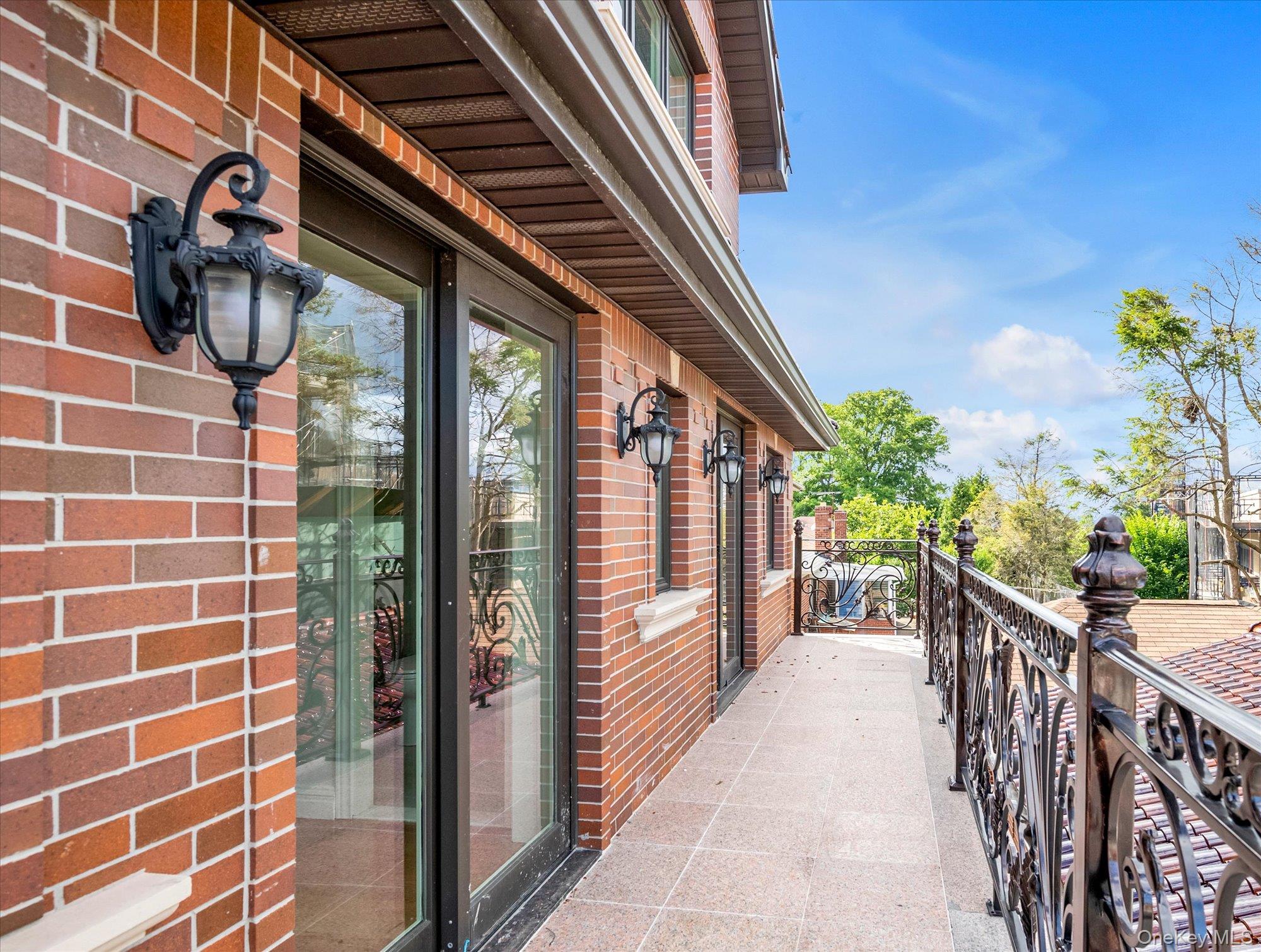 57-27 246th Place, Little Neck, NY 11362