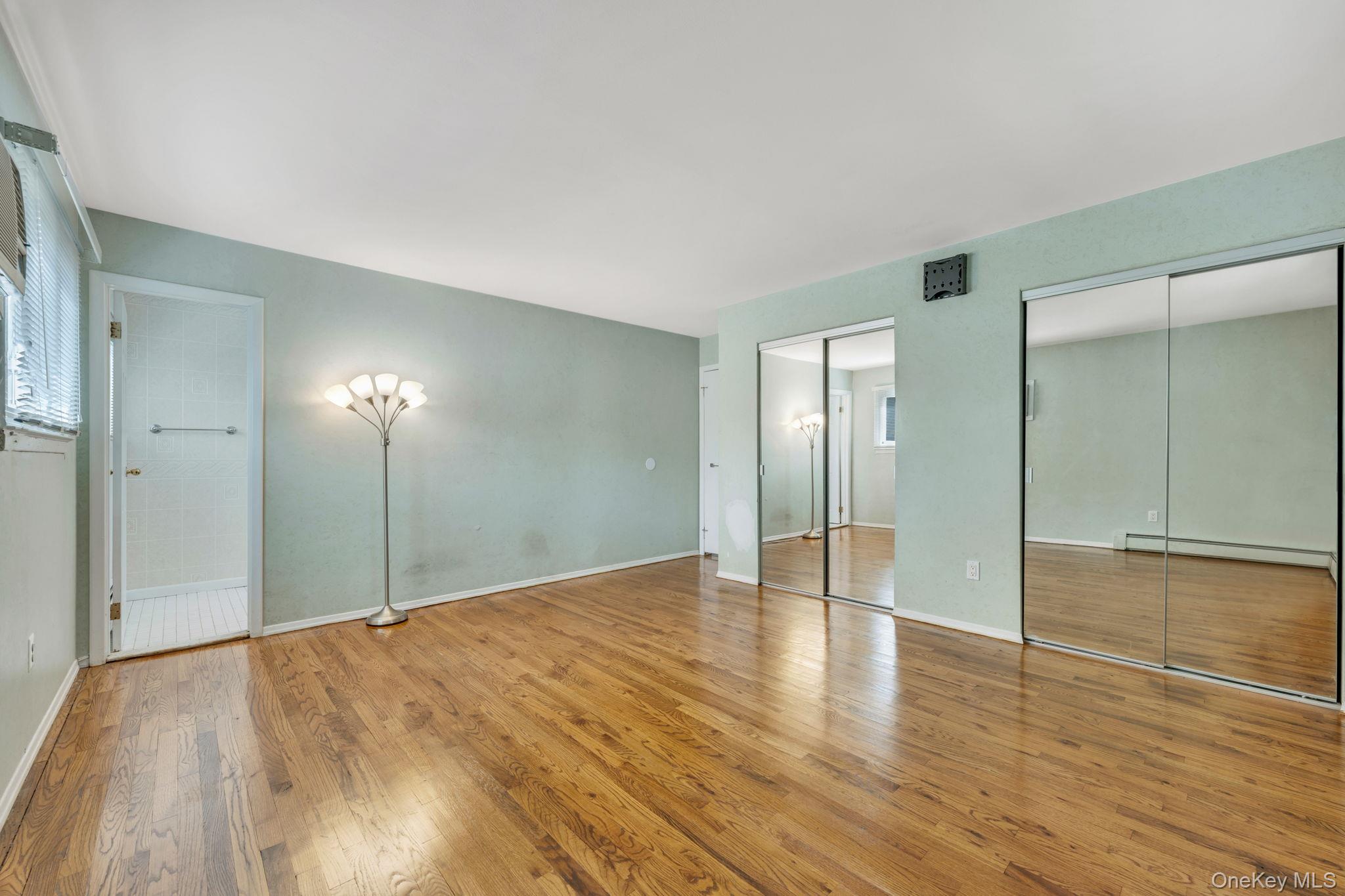 5 Montrose Lane, East Northport, NY 11731