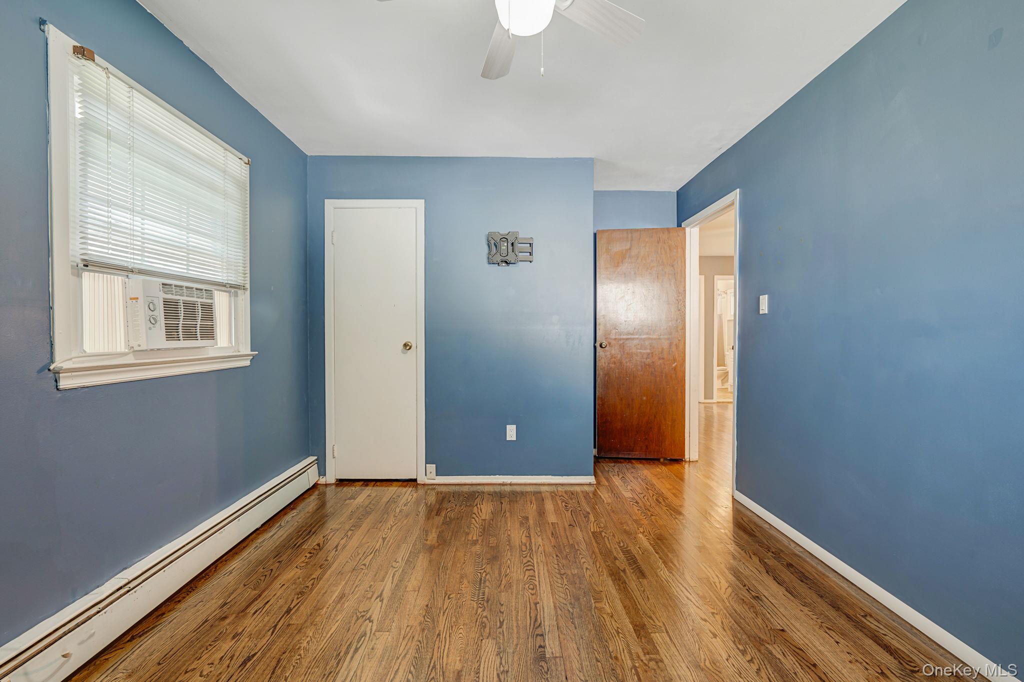 5 Montrose Lane, East Northport, NY 11731