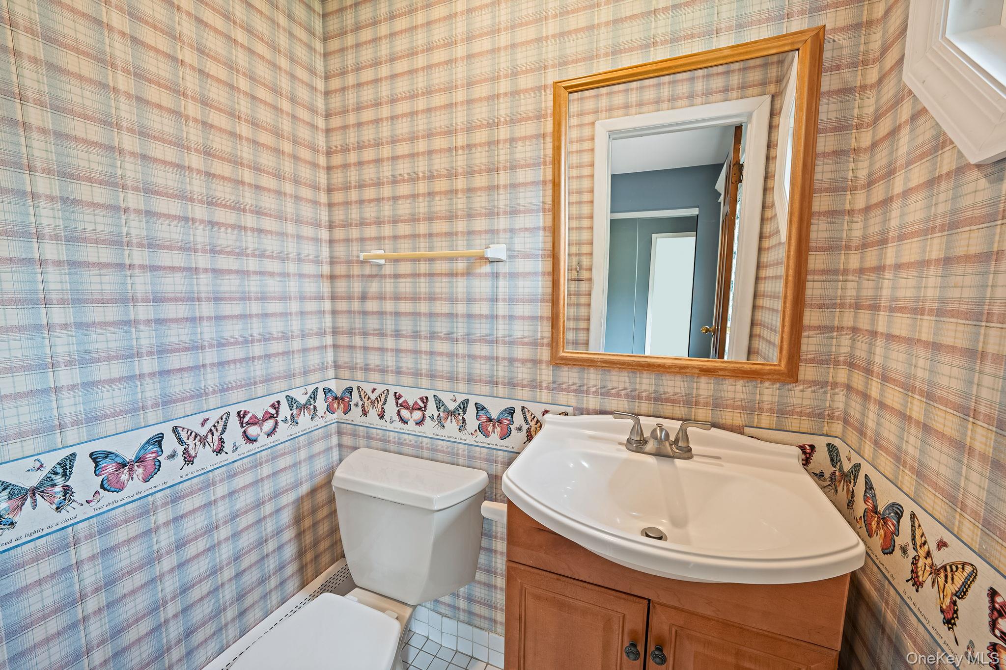 5 Montrose Lane, East Northport, NY 11731