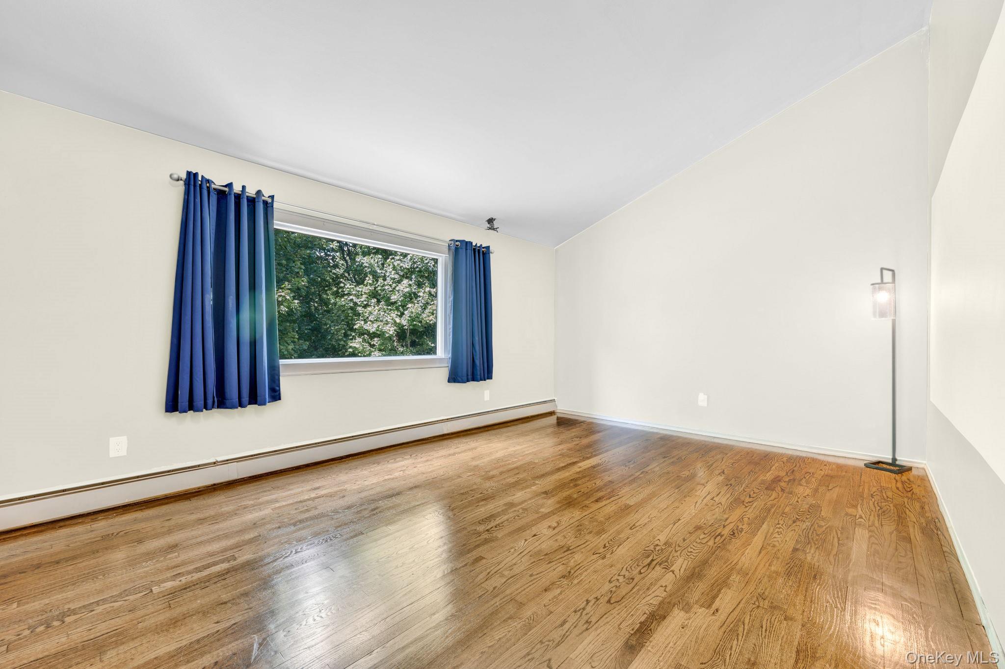 5 Montrose Lane, East Northport, NY 11731