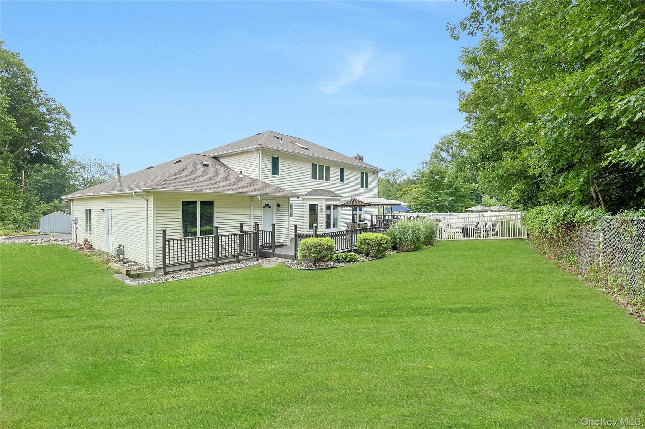 55 Burda Lane, New City, NY 10956