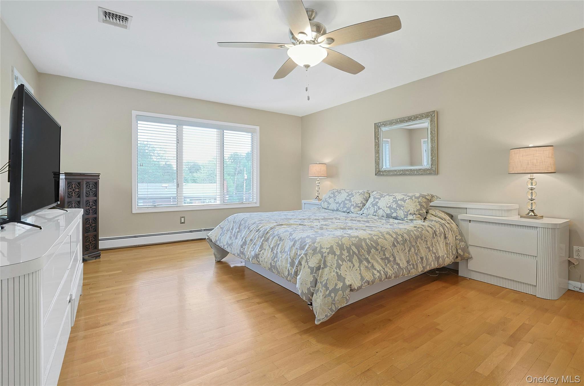 55 Burda Lane, New City, NY 10956