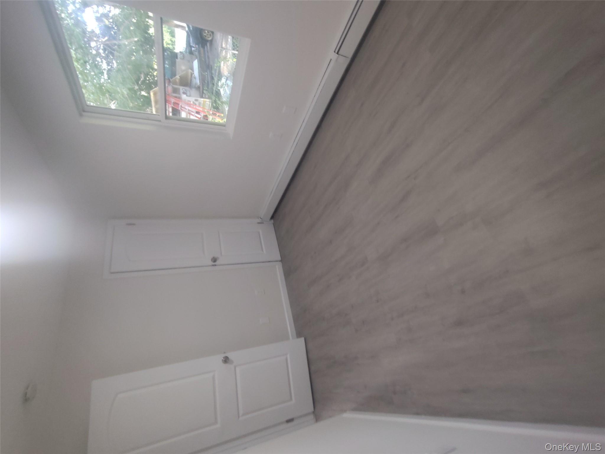 54 Meadowmere Avenue, Mastic, NY 11950