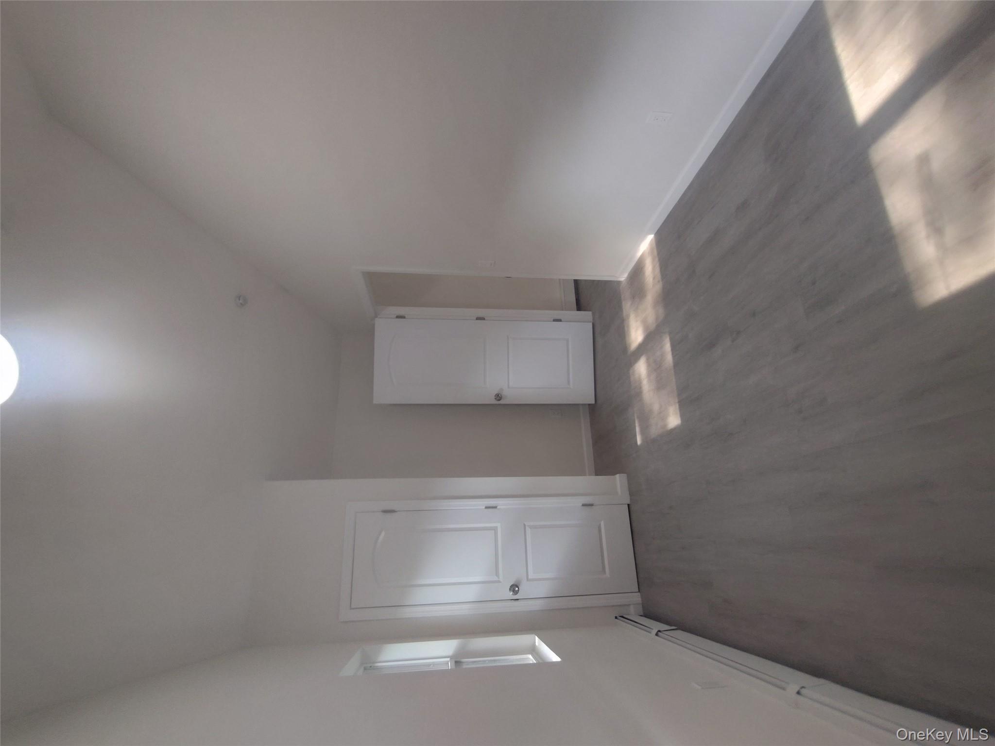 54 Meadowmere Avenue, Mastic, NY 11950