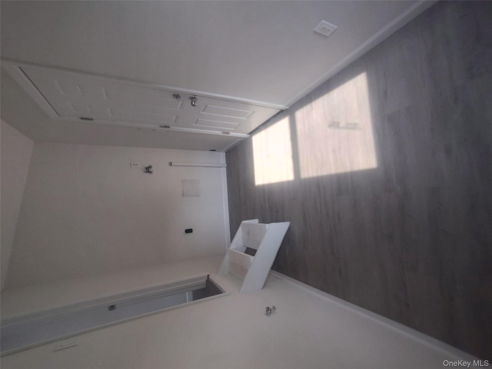 54 Meadowmere Avenue, Mastic, NY 11950