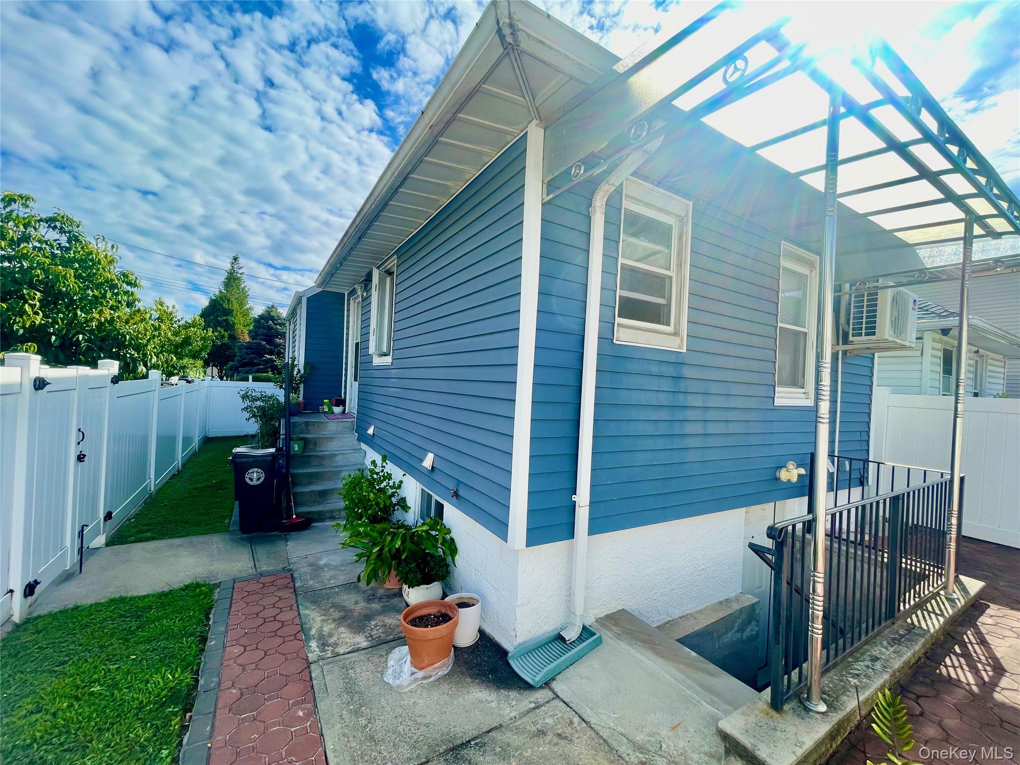 12419 6th Avenue, College Point, NY 11356