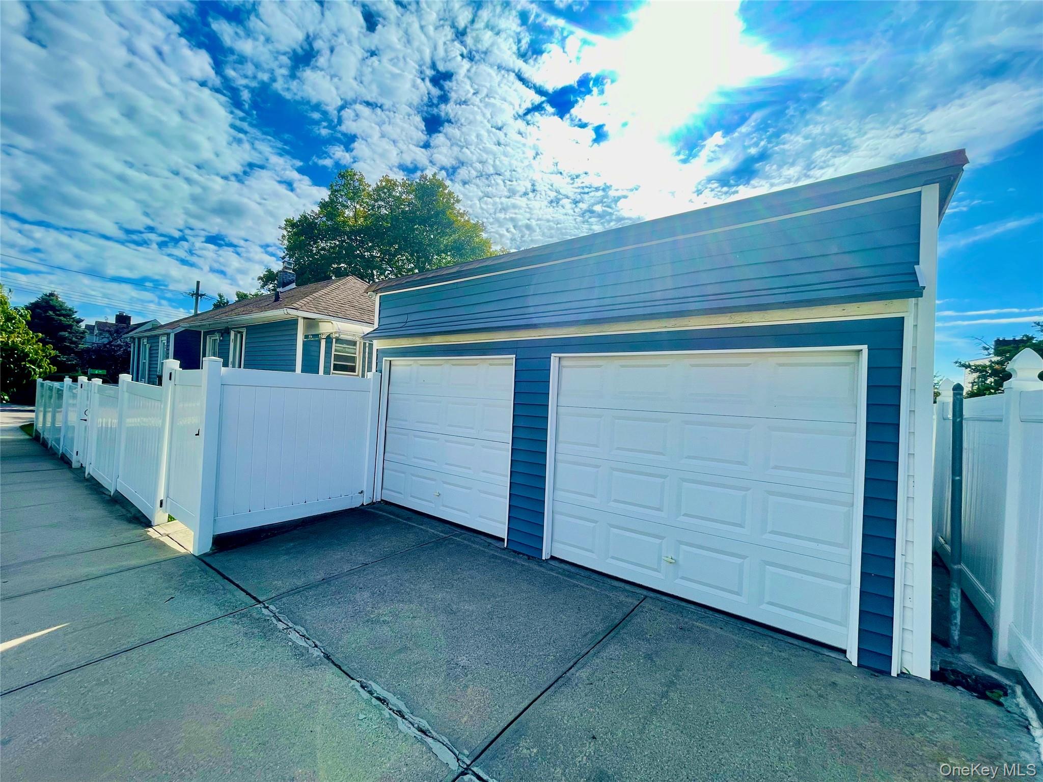 12419 6th Avenue, College Point, NY 11356