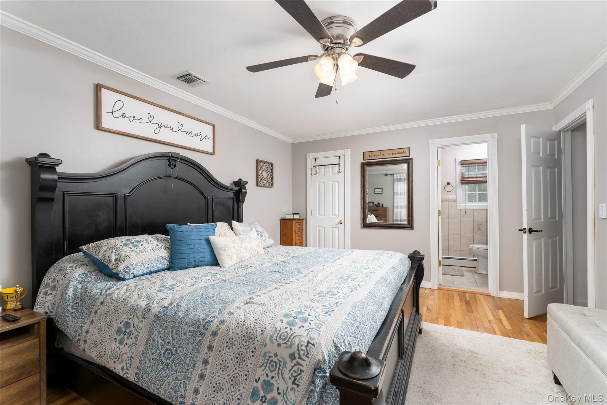 8 Miller Avenue, Shoreham, NY 11786