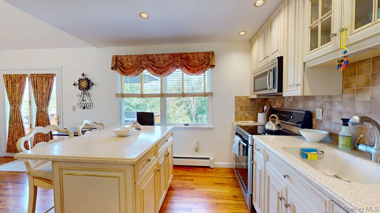 14 Willard Place, Monroe, NY 10950