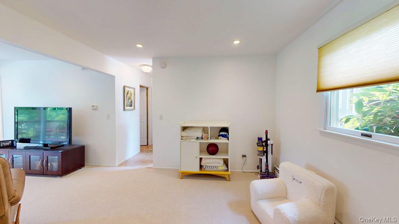 14 Willard Place, Monroe, NY 10950