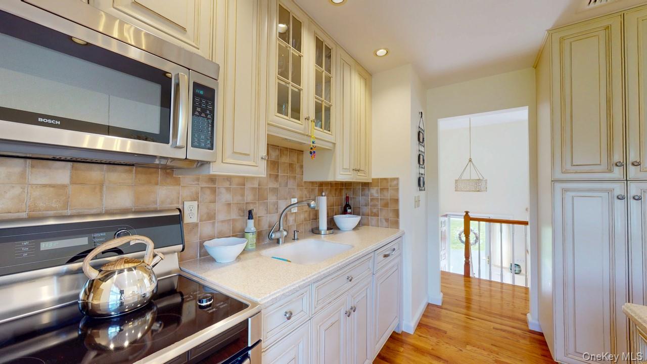 14 Willard Place, Monroe, NY 10950