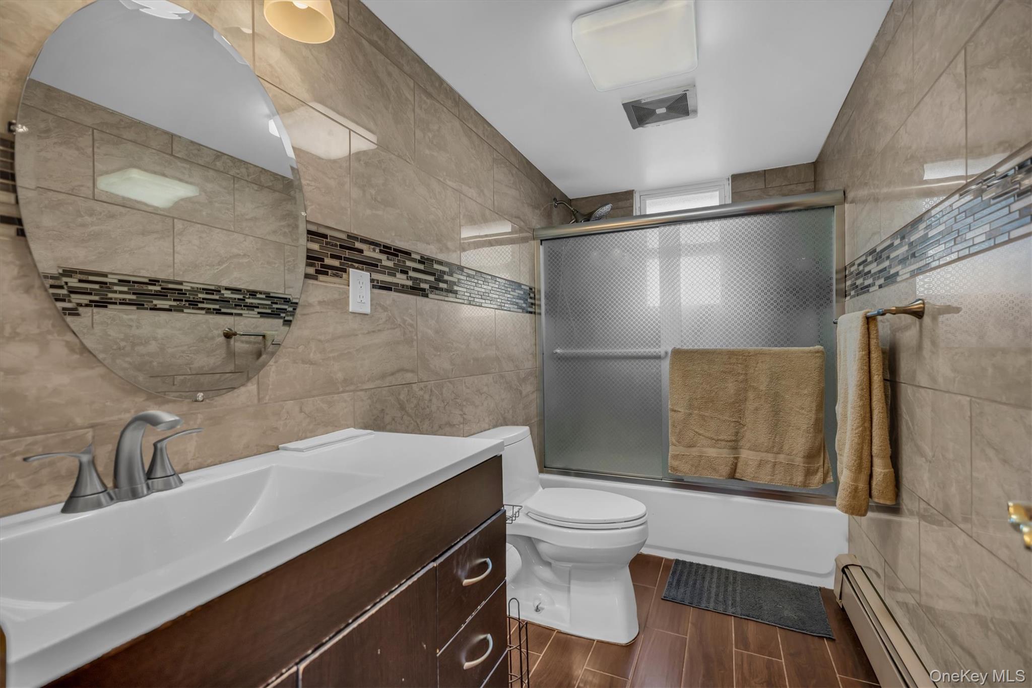 2 Sheridan Street, Valley Stream, NY 11580