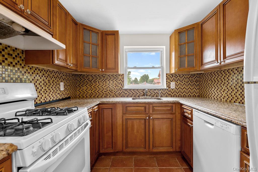 206-18 45th Road, Bayside, NY 11361